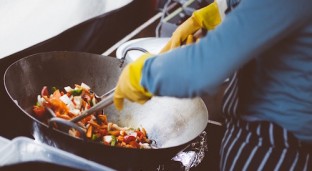 How Many Times Can Frying Oil Be Reused?