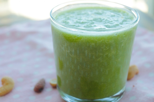 Coconut-Pineapple-Spinach Smoothie