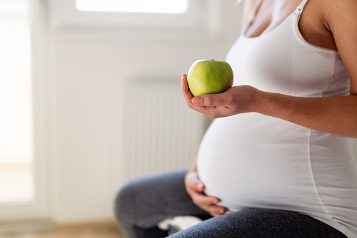Does Eating During Labour Hasten or Hurt Delivery?