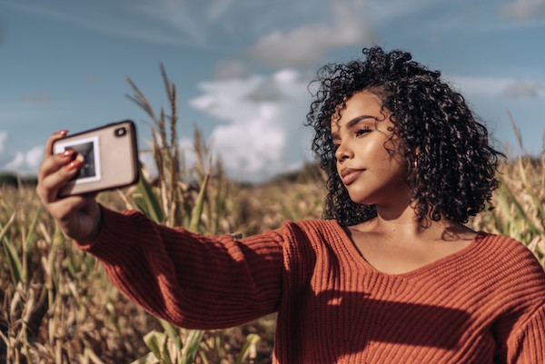 How to Take A Break from Social Media — A Complete Guide