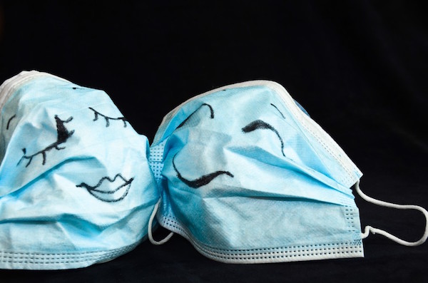 Researchers Confirm that Masks Work